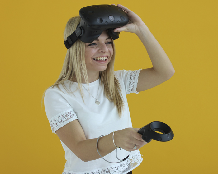 A student using virtual reality equipment