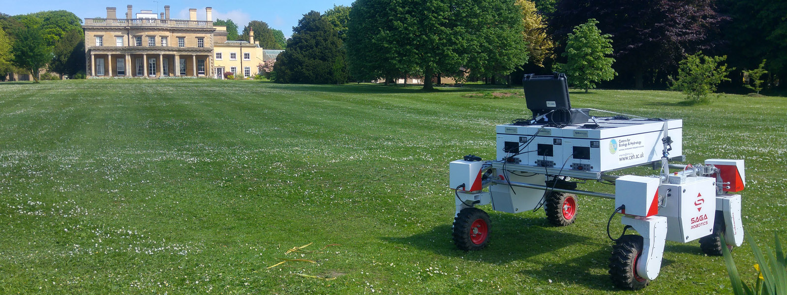 Thorvald robot on lawn at Riseholme campus